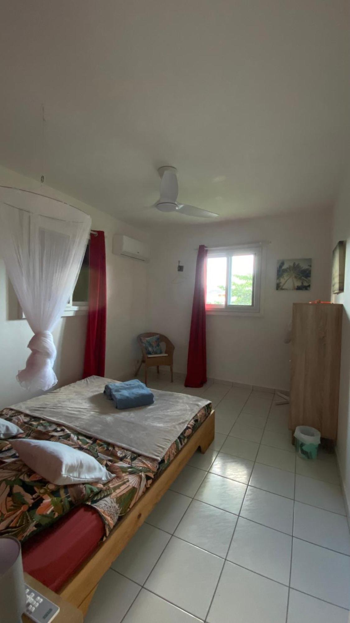 La Villa Rainbow & Ses 2 Kabanes Sainte-Anne  Bagian luar foto