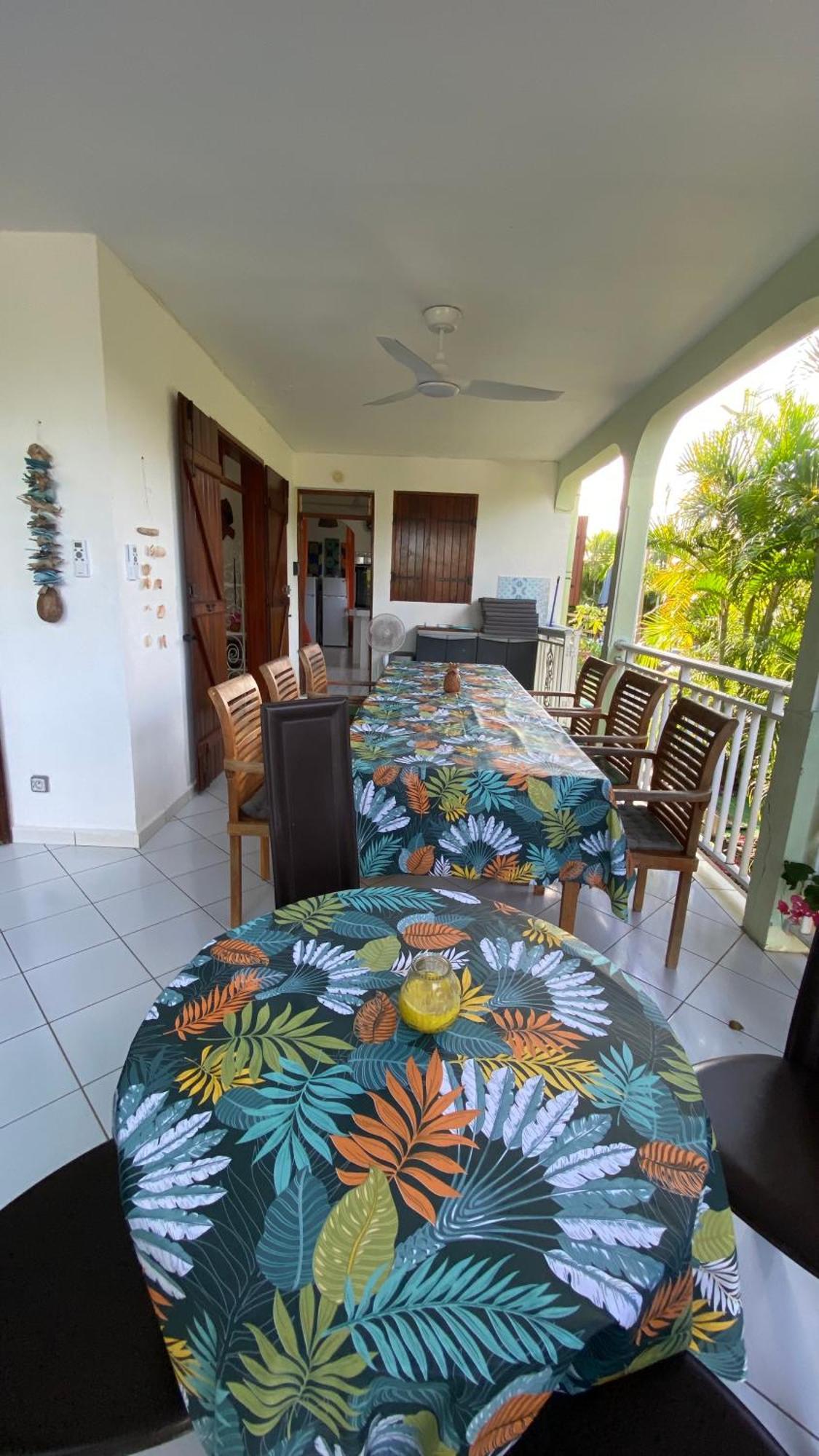 La Villa Rainbow & Ses 2 Kabanes Sainte-Anne  Bagian luar foto